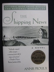 The Shipping News [Paperback] [Jun 01, 1994] E. Annie Proulx
