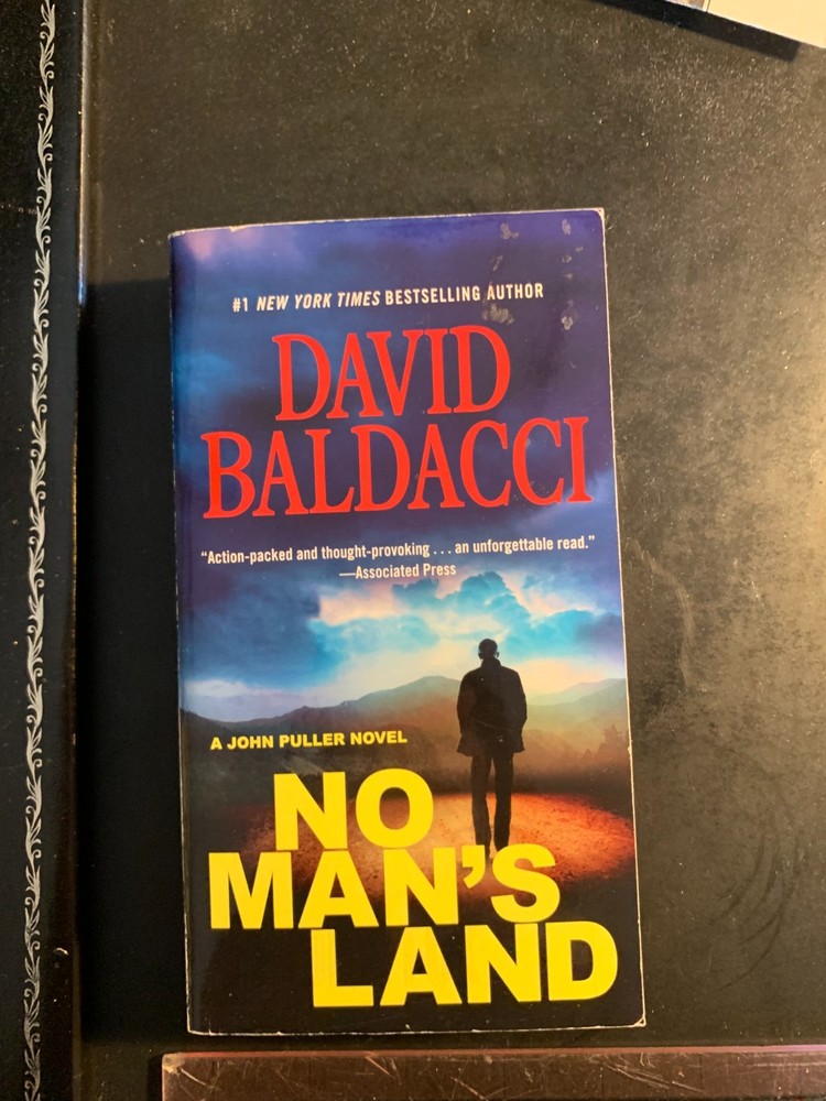 1st Ed 2017 Paperback Book David Baldacci ” No Man’s Land”