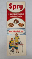 Vintage Lot of 14 Cookbooks Booklets Pamphlets Recipes 50s 60s Used