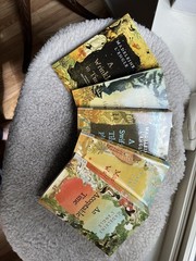 A Wrinkle in Time (Time Quintet) – Paperback By Madeleine L’Engle – VERY GOOD++