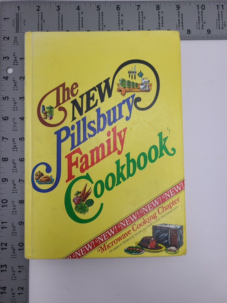 The New Pillsbury Family Cookbook Hardcover Published 1975