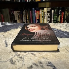 Vampire Academy Signature Edition – Richelle Mead (2007, Hardcover) 1st Print