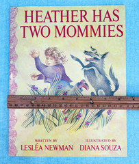 Heather Has Two Mommies Leslie Newman 1989 1st Edition SIGNED LGTBQ