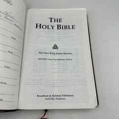 HOLY BIBLE New King James Version Large Print Ultra Thin Broadman Holman