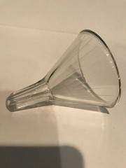 4oz Ribbed Glass Funnel EUC