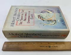 Robert Silverberg Omnibus NIGHTWINGS Man in the Maze DOWNWARD TO THE EARTH HC 81