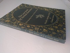 The Lost Book of Herbal Remedies: by Nicole Apelian & Claude Davis Paperback