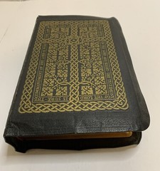The Holy Bible 1950 Golden Book Edition Thumb Leather Binding KJV USA