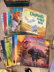 Lot of 18 Brave Books Mixed Saga 1 2 Box Set Extras Map Excellent Condition