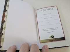 NKJV Compact Mossy Oak Camo Outdoors Bible LeatherSoft 1990