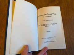 Lessons In Gnani Yoga (Yoga of Wisdom) – Yogi Ramacharaka HC 1934