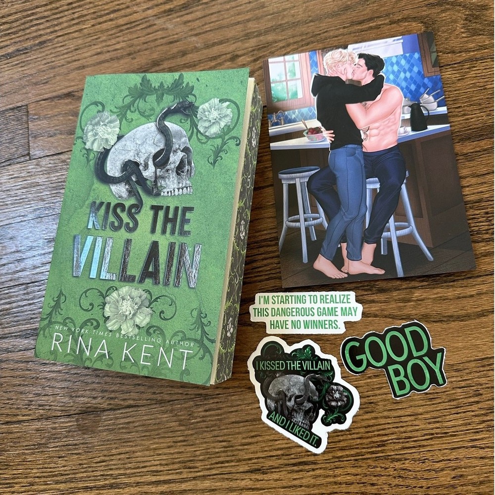 *Signed* Kiss The Villain Rina Kent Walmart Exclusive Paperback W/ Art