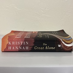 The Great Alone: A Novel – Paperback By Hannah, Kristin – GOOD