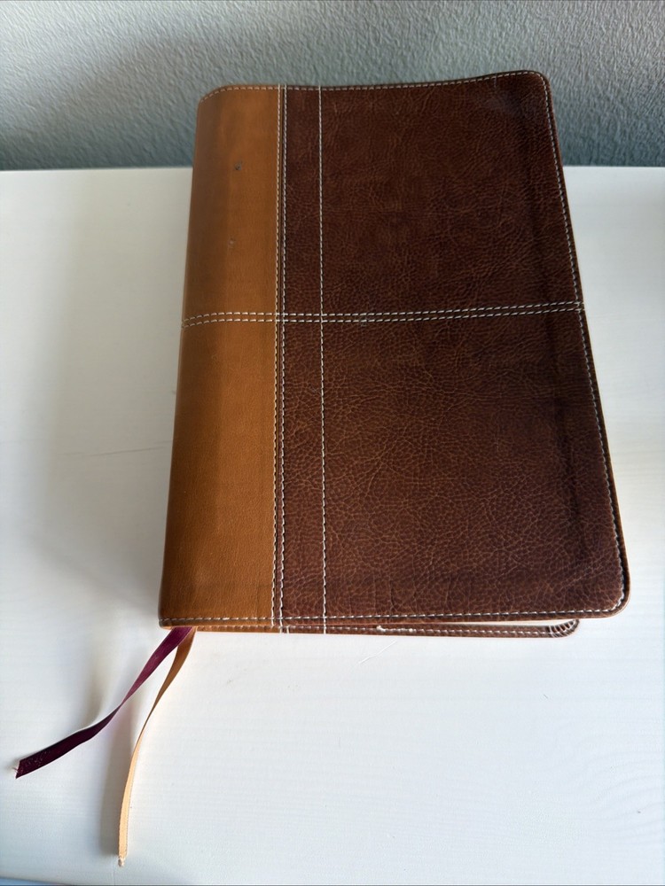 Life Application Study Bible NIV Large Print 2011 Italian Duo Tone Leather