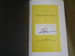 AMY POEHLER SIGNED – YES PLEASE – First Hardcover Limited Edition NEW SNL