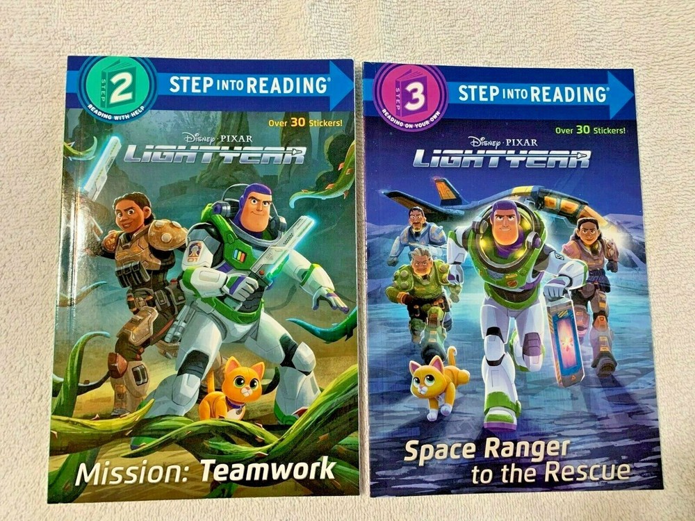 ✔ 2 LIGHTYEAR Step into Reading Books Step 2 & 3 Mission Teamwork & Space Ranger
