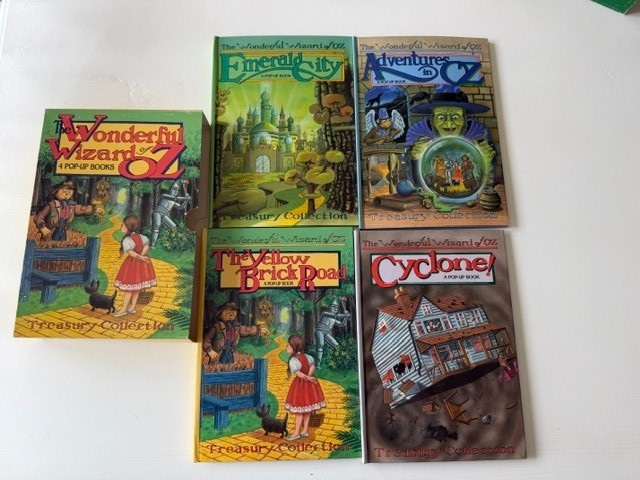 The Wonderful Wizard of Oz Treasury Collection 4 Pop Up Books Set 1991 Vintage