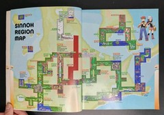 Pokemon Diamond & Pearl Pokedex Official Prima Nintendo Game Guide w/ Poster