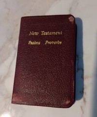 New Testament Psalms Proverbs Mini Pocket Bible Maroon 1968 National Bible Press
