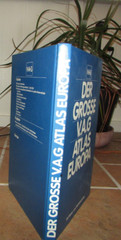 Der Grosse V.A.G. Atlas Europa (HC) Like New