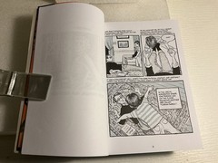 Fun Home A Family Tragicomic Graphic Novel By Alison Bechdel Paperback Like New
