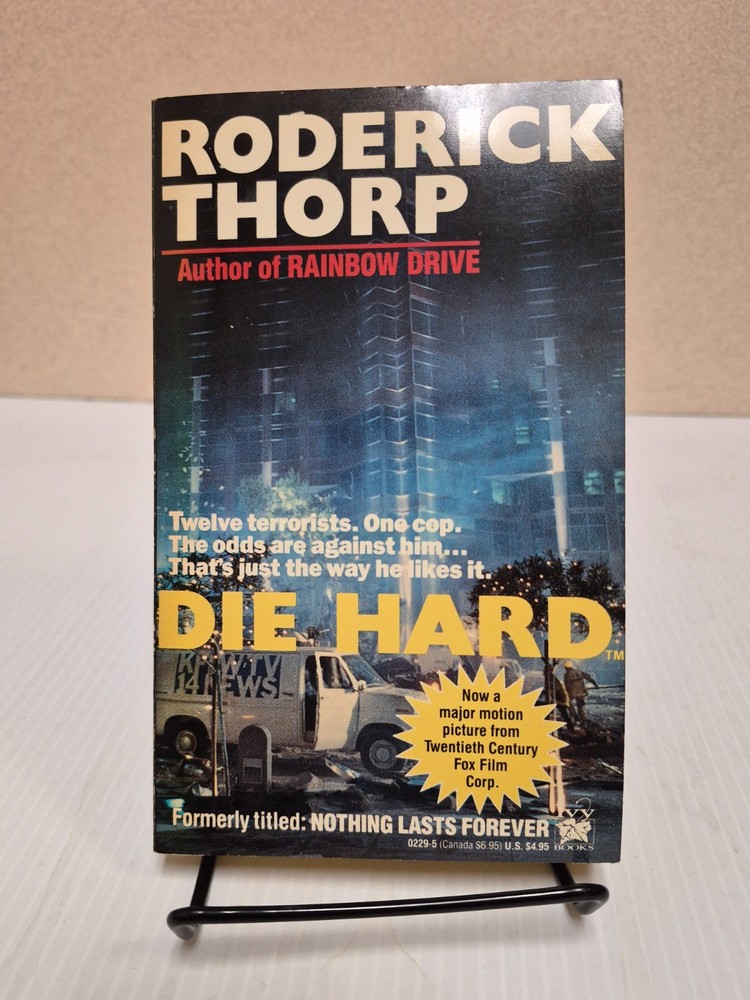 Die Hard by Roderick Thorp 1988 Vintage Paperback Book Movie Tie-In