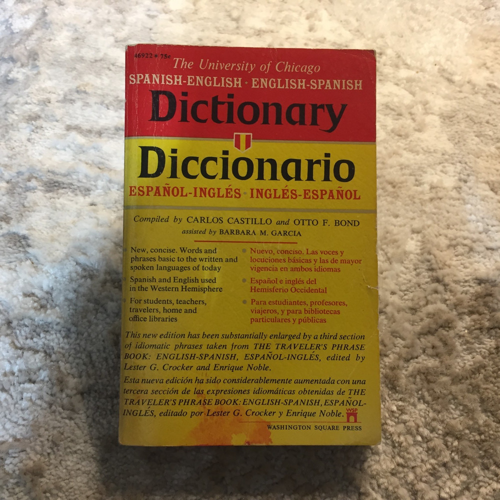 The University Of Chicago Spanish English English Spanish Dictionary Paperback