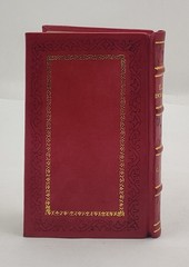 Ella Enchanted: A Newbery Honor Award Winner [PREMIUM LEATHER BOUND]