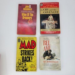 Lot of 11 vintage paperback books 1950s 1960s murder scifi humor mystery crime