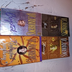 HUGE Lot 37 V.C. Andrews Used Paperback Books Includes several Keyhole Covers