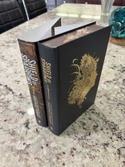 Shield of Sparrows Devney Perry GOLD Edition Romantasy – sprayed edges