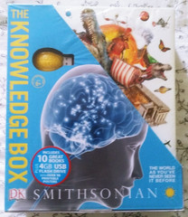 The Knowledge Box by Smithsonian (10 Books & USB Flash Drive Box Set)