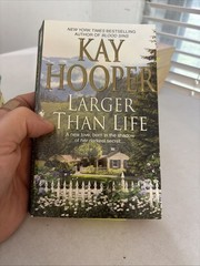 Lot of 10 – Kay Hooper – Mass paperback books – Free Shipping