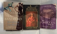 Mixed Lot Mixed Authors Vintage Retro Books Bulk Lot x 5 (Lot 1304)