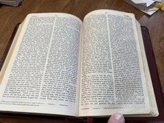 Holy Bible RSV Burgundy Leather Concordance Gilded Page Edges 1982 Holman