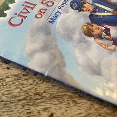 LOT OF 8 MAGIC TREE HOUSE BOOKS MARY POPE OSBORNE PAPERBACKS 18-25