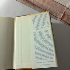 Linda Goodman’s Sun Signs Hardcover/DJ 1968 Book Club Edition Astrology