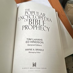 Harvest House The Popular Encyclopedia of Bible Prophecy LaHaye Hindson 2004 PB