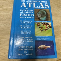 Dr Axelrods Mini Atlas of Freshwater Aquarium Fishes by Dr. Axelrod, Herbert R
