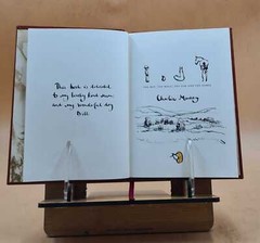 The Boy, The Mole, The Fox And The Horse [Premium Leather Bound]
