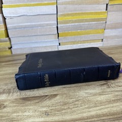 Holy Bible KJV – John C. Winston / International Series Self Pronouncing