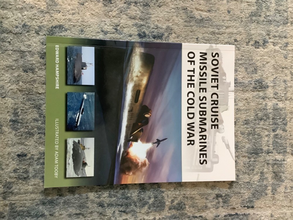 New Vanguard Ser.: Soviet Cruise Missile Submarines of the Cold War by Edward Ha