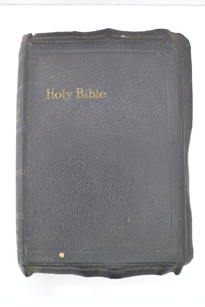 Vintage The Holy Bible Self-Pronouncing Edition National Bible Press Compact