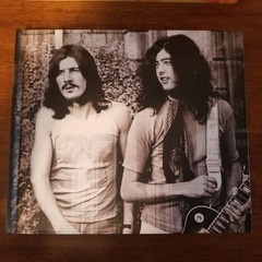 Treasures of Led Zeppelin: Experience the Biggest Band of the 70s by Chris Welch