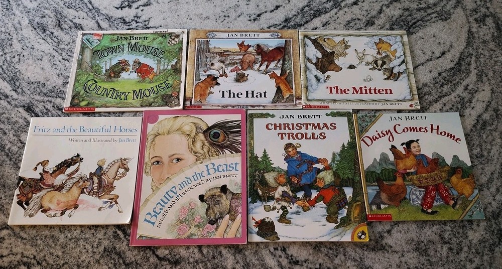 Lot Of 7 Jan Brett Children’s Picture Books Fairy Tales