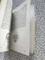 The Observer’s Book of Fossils by Rhona M. Black 1977 First Edition Hardback