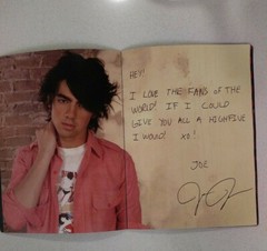 UP TO 90% OFF RARE Jonas Brothers 2008 Signed Book Tour 13 x 9.5 Magazine Photos