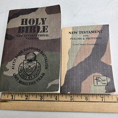 Holy Bible NIV NT Psalms Good News Camo Military Mini 2 Books Vintage Pocket