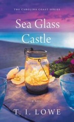 Sea Glass Castle (The Carolina Coast Series) – Mass Market Paperback – VERY GOOD