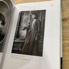 Posing Beauty Deborah Willis African American Photography Book Art Culture